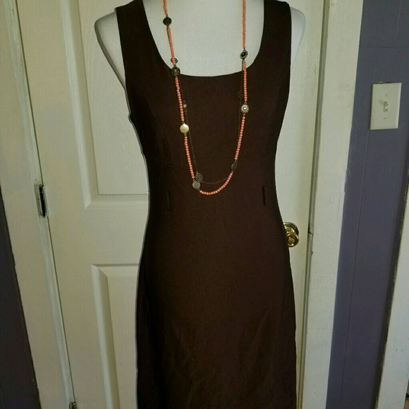 Marianne Dresses & Skirts - Marianne sleeveless dress